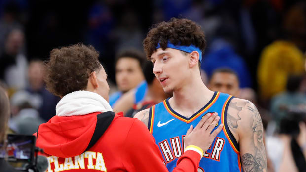 Trae Young, Lindy Waters, Atlanta Hawks